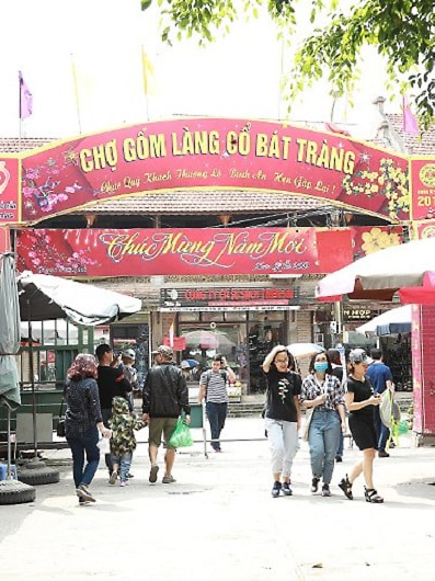 Bat Trang Ceramic Village