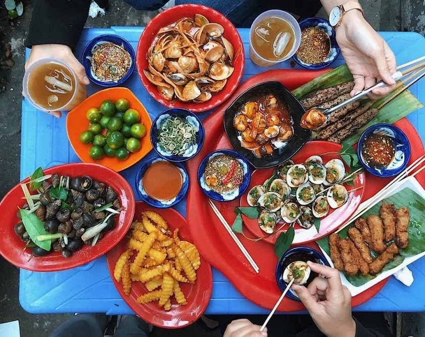 Hanoi Food Tour: Best Street Food You Must Try in Hanoi